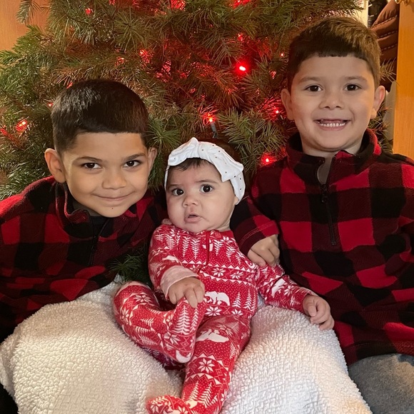 Meet your Posher, Viviana - Picture 2 of 2